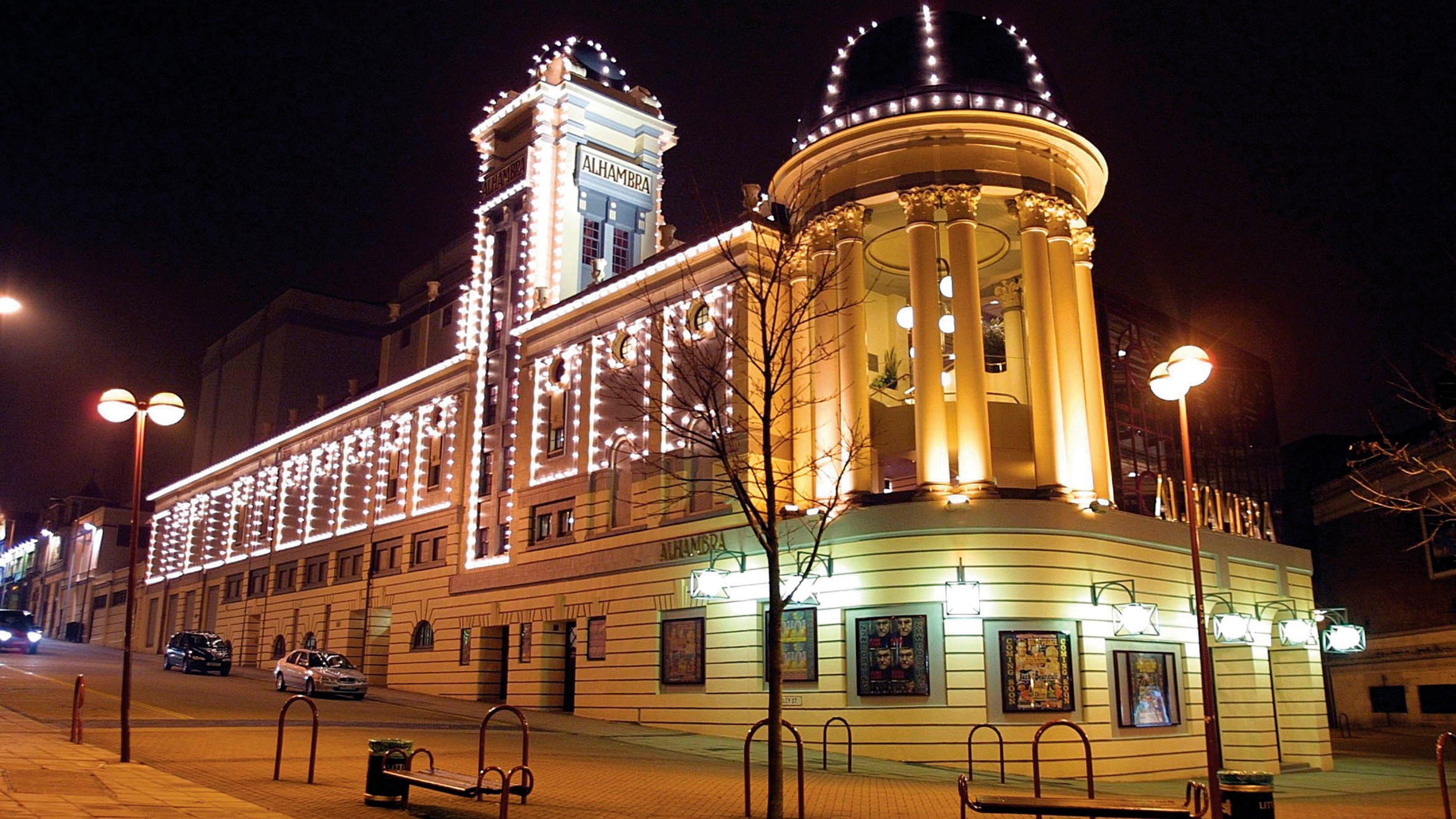 Holiday Inn Express Bradford City Centre, An Ihg Hotel Exterior photo